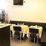 Hotel Mignon